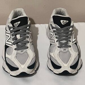 New Balance 9060 Neakers